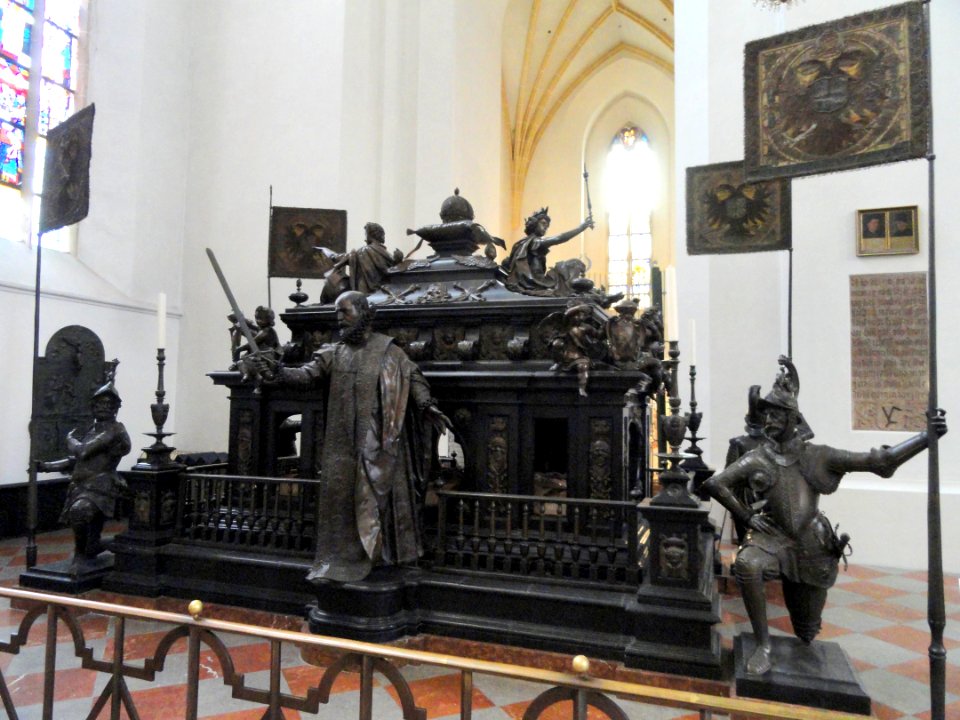 Kenotaph Ludwigs des Bayern (München) - DSC08665