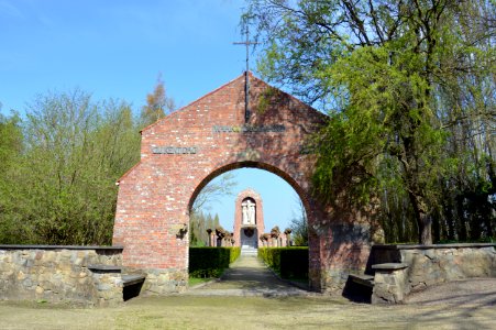 Kerkhof van de Zusters Apostolinnen van de Heilige Jozef van Wetteren, ingang