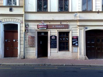 Kdysi u Josefa, dnes U Koně... (poblíž kostela Svaté Alžběty) 1