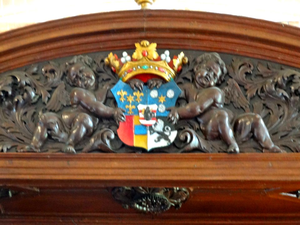 Kerk Uithuizen wapen Alberda herenbank