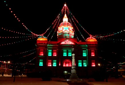 Kearney County, Nebraska courthouse lights 2