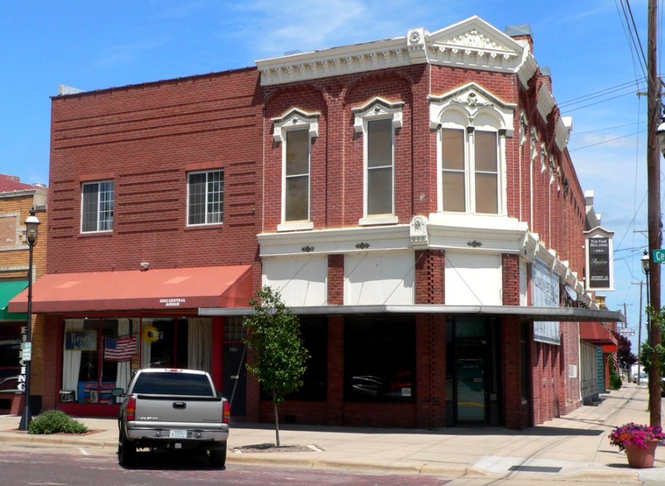 Kearney, Nebraska NE corner Central x Railroad from WSW 1