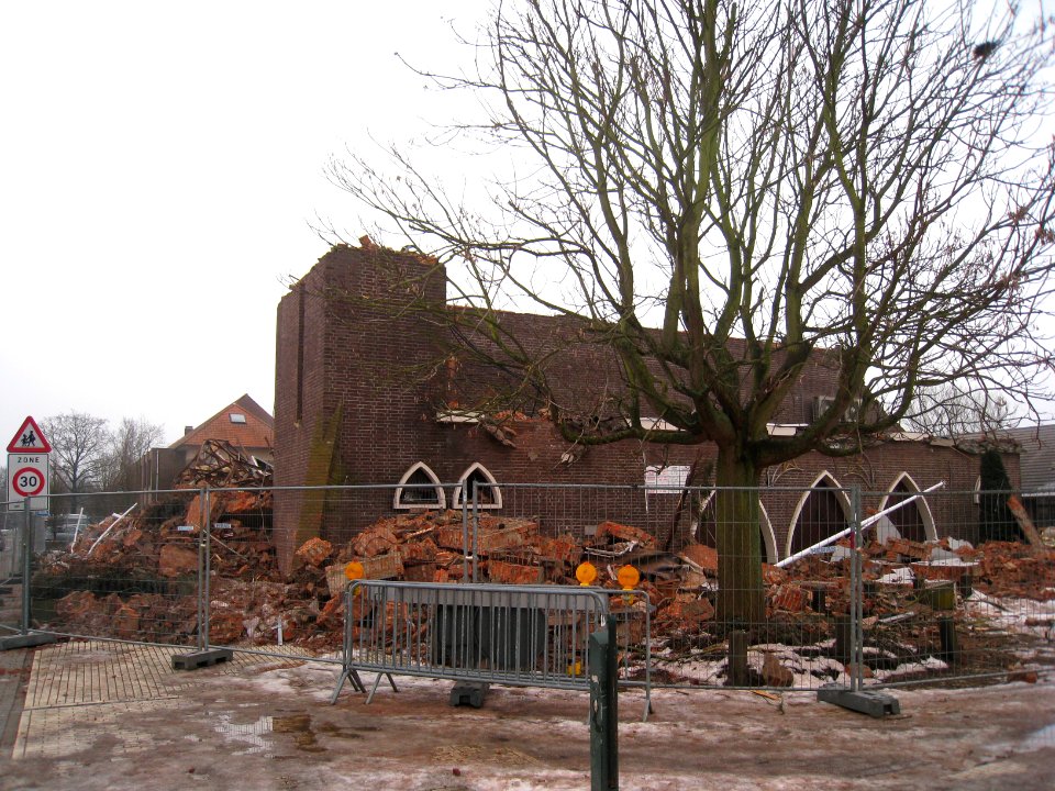 Kerk Lutselus, Diepenbeek, België