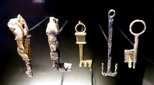 Keys, 2nd-3rd century AD - Landesmuseum Württemberg - Stuttgart, Germany - DSC02851