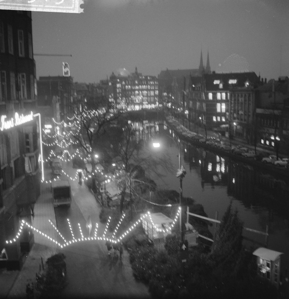 Kerstverlichting op de Singelgracht te Amsterdam, Bestanddeelnr 913-2919