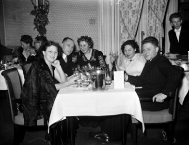 Kerstdiner Doelen, Bestanddeelnr 903-1643