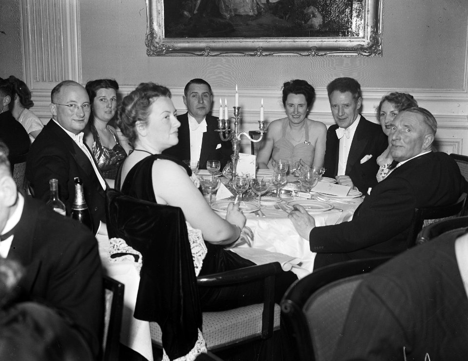 Kerstdiner Doelen, Bestanddeelnr 903-1637