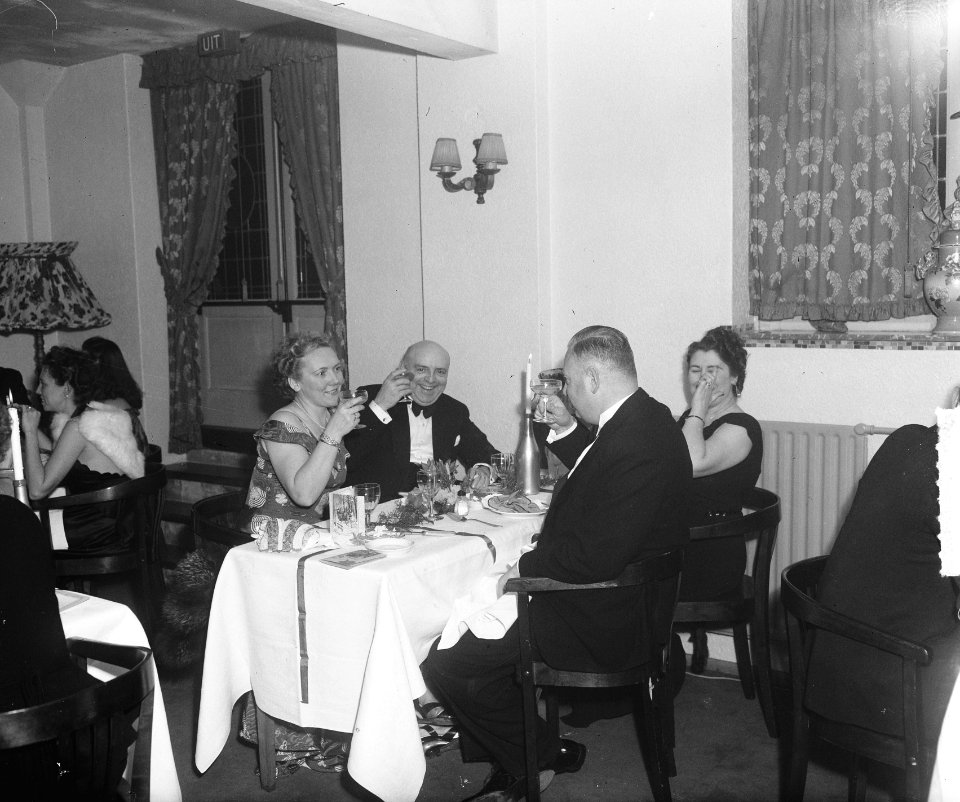 Kerstdiner Chateau Bleu Den Haag, Bestanddeelnr 903-1650