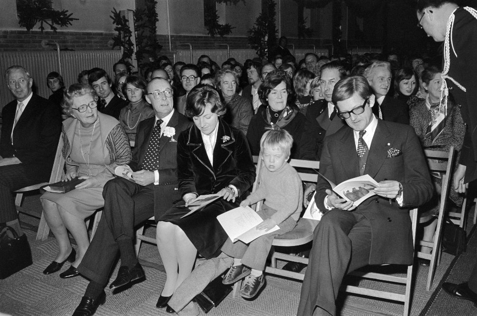 Kerstfeest Koninklijke Familie in Baarn, Bestanddeelnr 928-3338