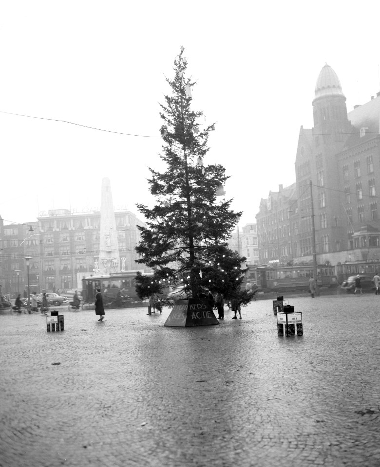 Kerstpotten Leger des Heils op Dam, Bestanddeelnr 908-1808