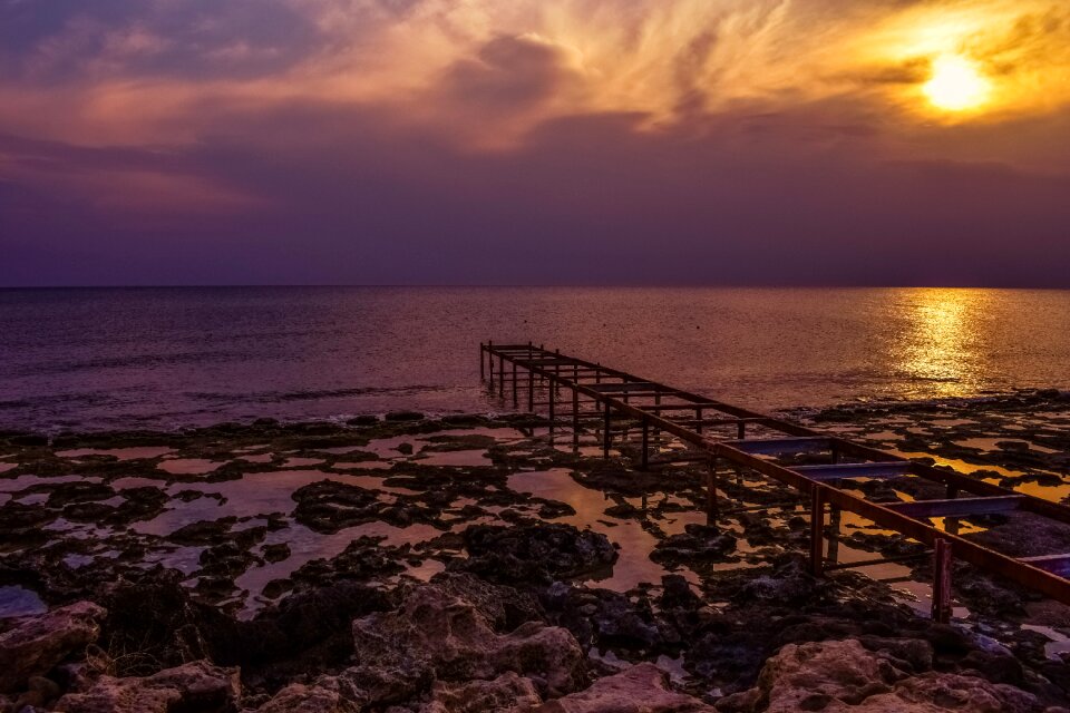 Weathered sea horizon