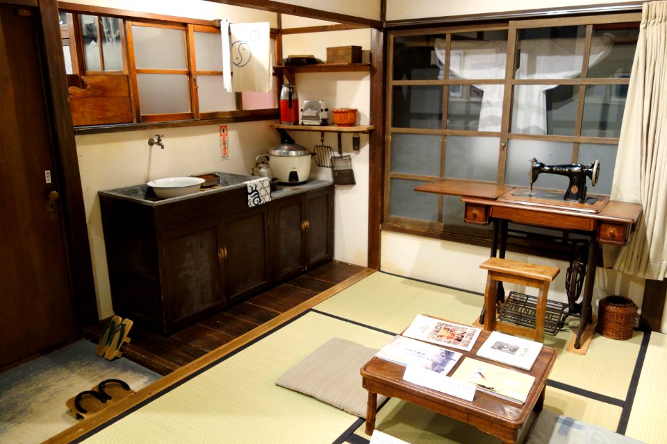 Kitchen area with sewing machine - Shitamachi Museum- Ueno, Taito, Tokyo, Japan - DSC08744