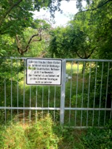 Klein-Karben, jüdischer Friedhof, Tor