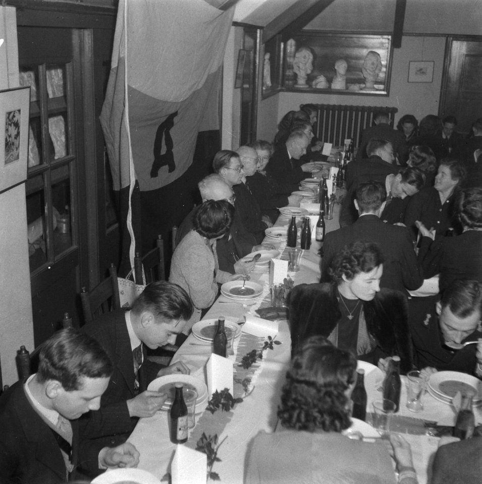 Kerstfuif Lyceum Haarlem, Bestanddeelnr 901-9765