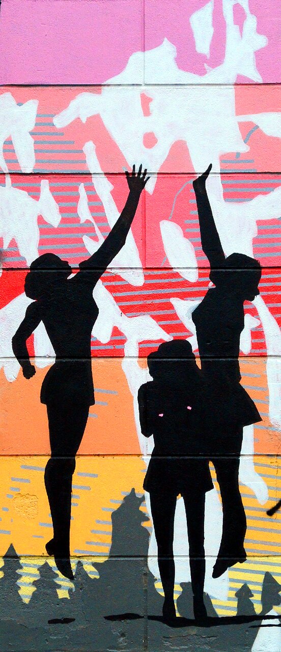 Mural sprayer wall