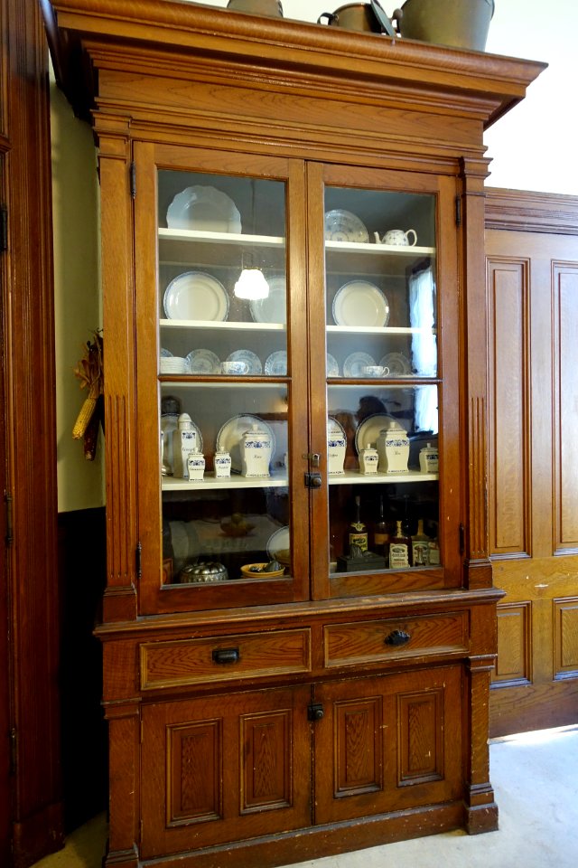 Kitchen cabinet - Haas-Lilienthal House - San Francisco, CA - DSC05025
