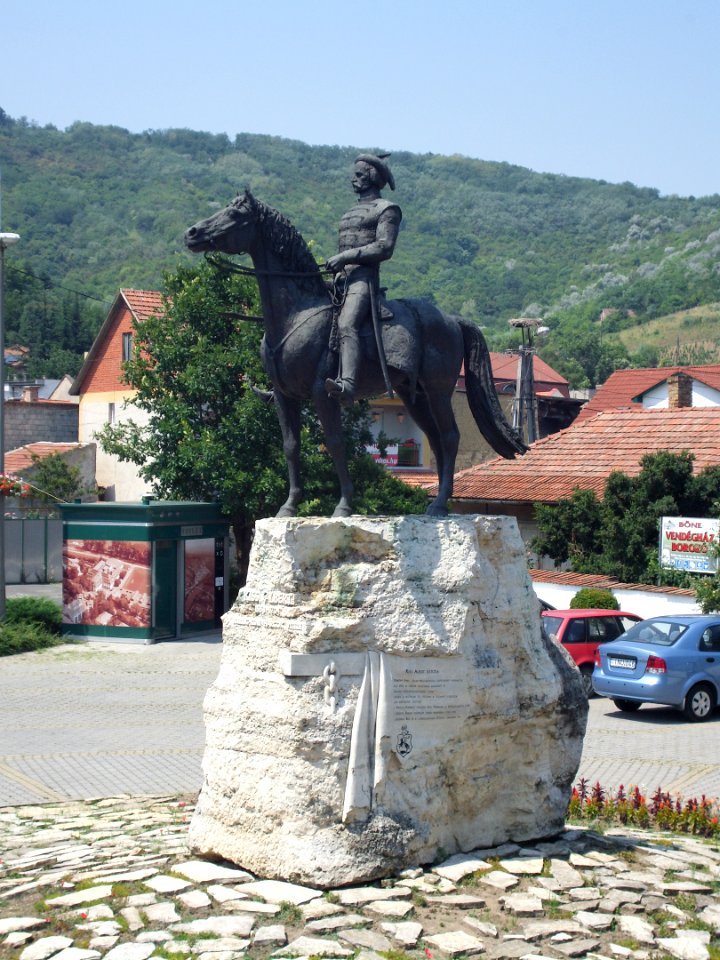 Kiss Albert monument Tokaj