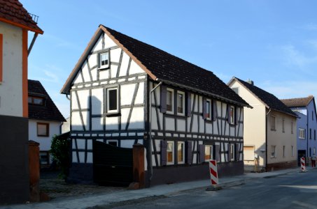 Klein-Karben, Rendeler Straße 23