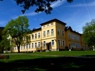 Kitzbuehel-Volksschule photo