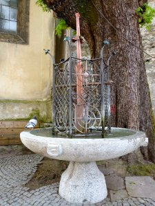 Kitzbuehel-Vorderstadt-Brunnen