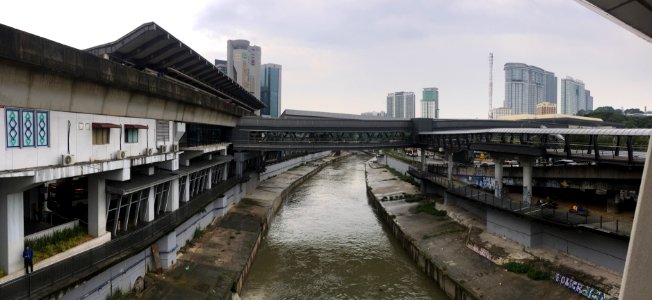 KJ Line Pasar Seni Station KTM Link 22