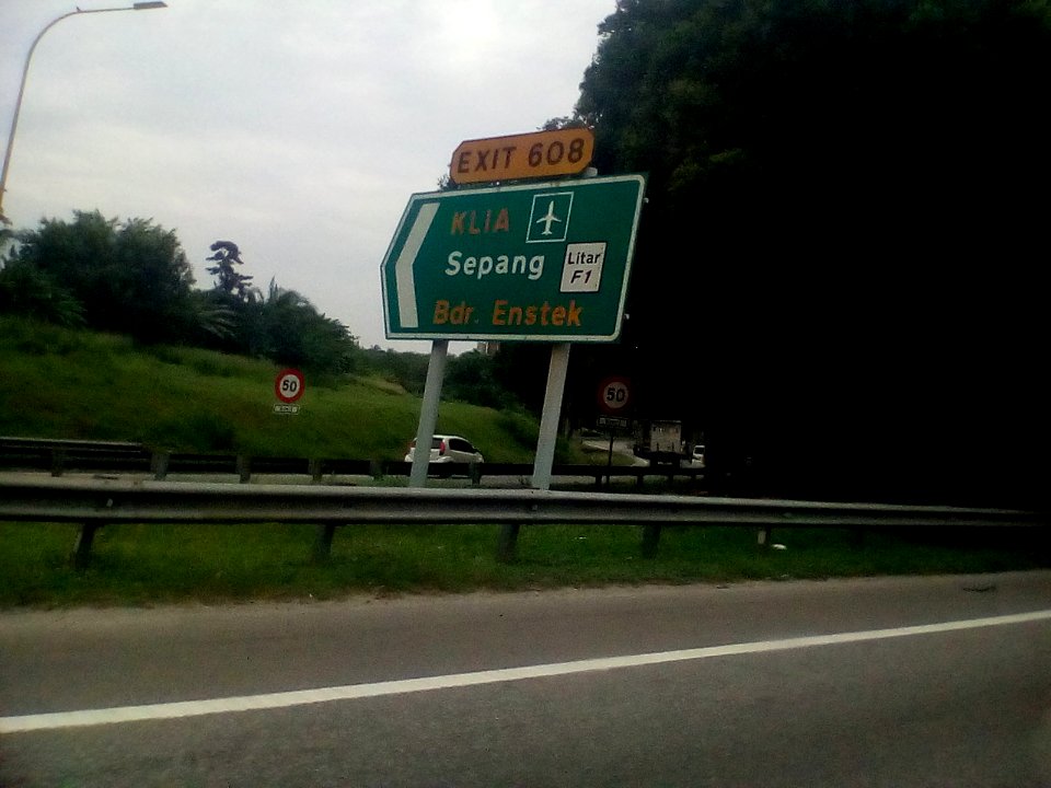 KLIA Interchange (Exit 608)