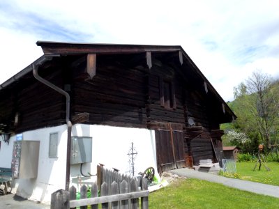 Kitzbuehel-Wirtschaftsgebaeude-Mesnerhaus