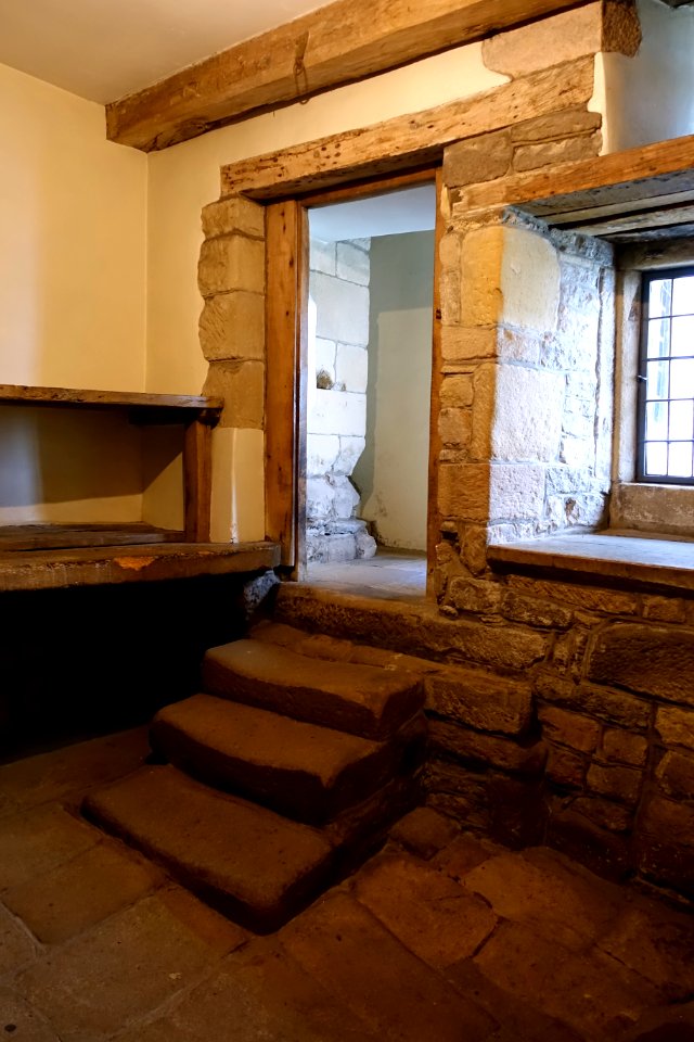 Kitchens, Haddon Hall - Bakewell, Derbyshire, England - DSC02606