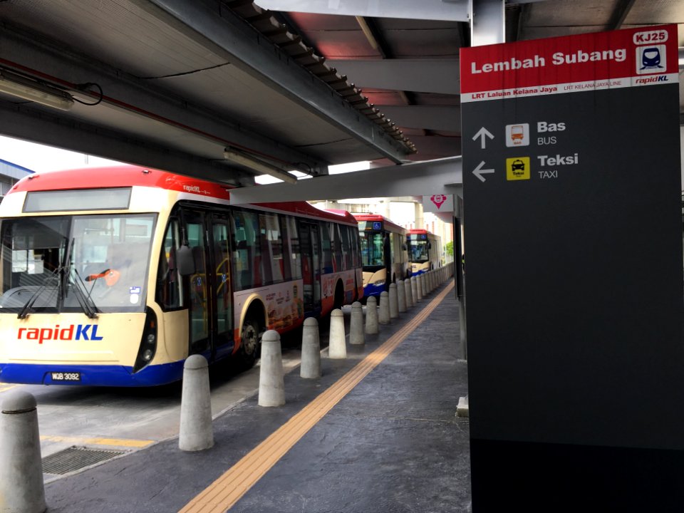 KJ Line Lembah Subang Feeder Bus Stop 1