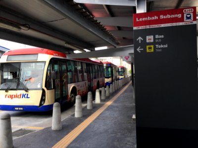 KJ Line Lembah Subang Feeder Bus Stop 1