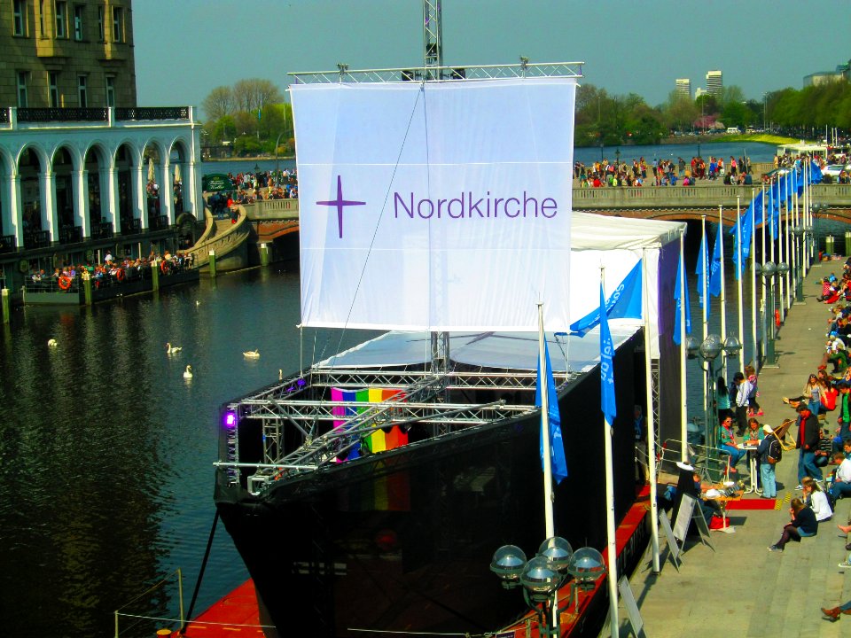 Kirchentag 2013 Nordkirchenschiff auf Kleiner Alster