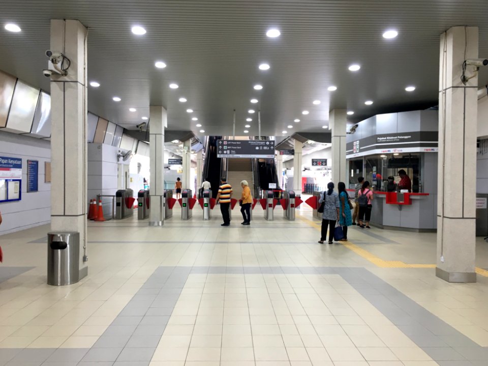 KJ Line Pasar Seni Concourse Level 2018 3