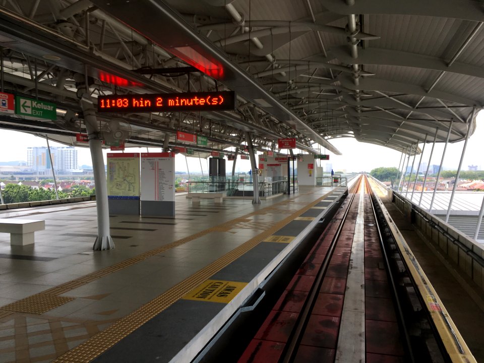 KJ Line SS 18 LRT Station Platform 1