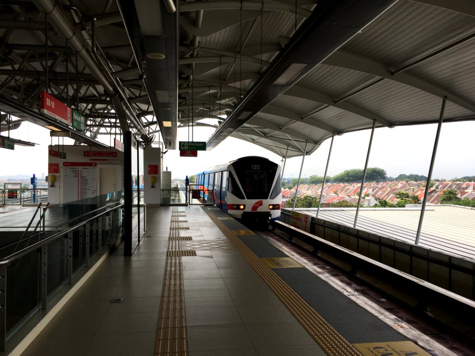 KJ Line SS 18 LRT Station Platform 2