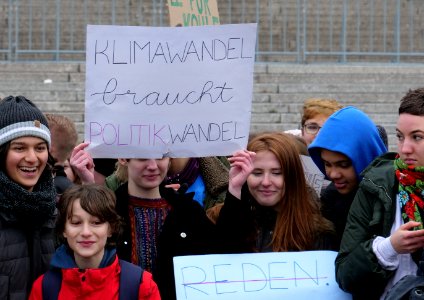 Klimawandel braucht Politikwandel, 2018 (cropped)