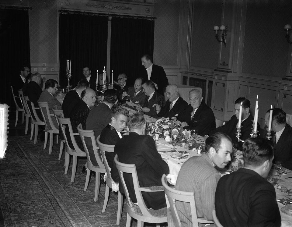 KLM-diner met Mexicanen in lEurope, Bestanddeelnr 905-3769
