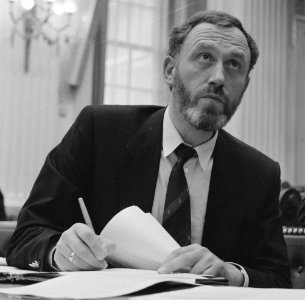 Klaas Tuinstra (1988)