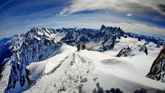 Mont blanc montreux which photo