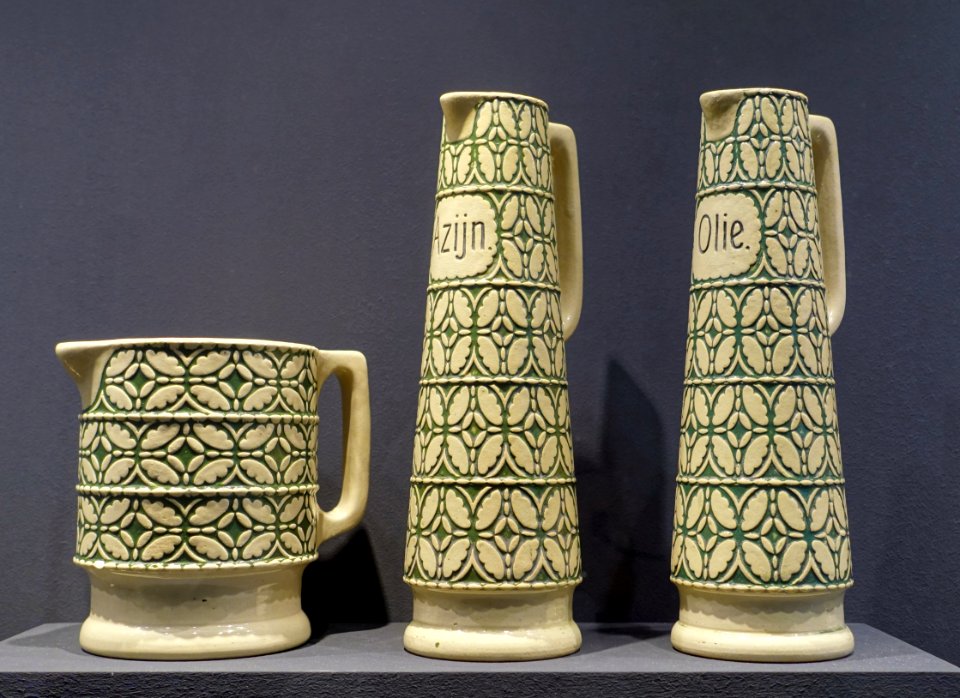 Kitchen pitchers by Albin Muller, 1908-1912, earthenware - Museum Künstlerkolonie Darmstadt - Mathildenhöhe - Darmstadt, Germany - DSC06109