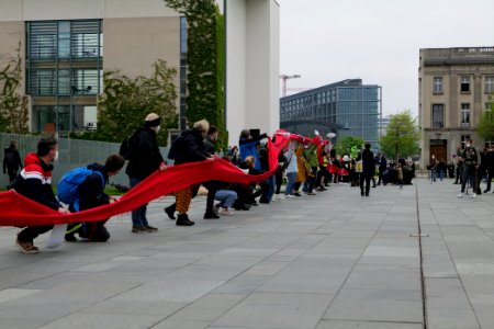 Klimaschutzgesetz human chain Berlin 2021-05-12 55