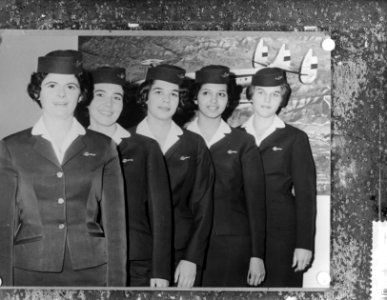KLM leidt Venezolaanse stewardessen op, Bestanddeelnr 912-2730