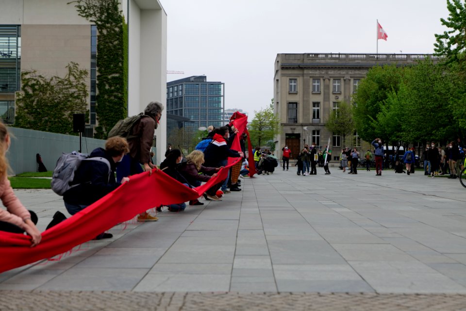 Klimaschutzgesetz human chain Berlin 2021-05-12 105