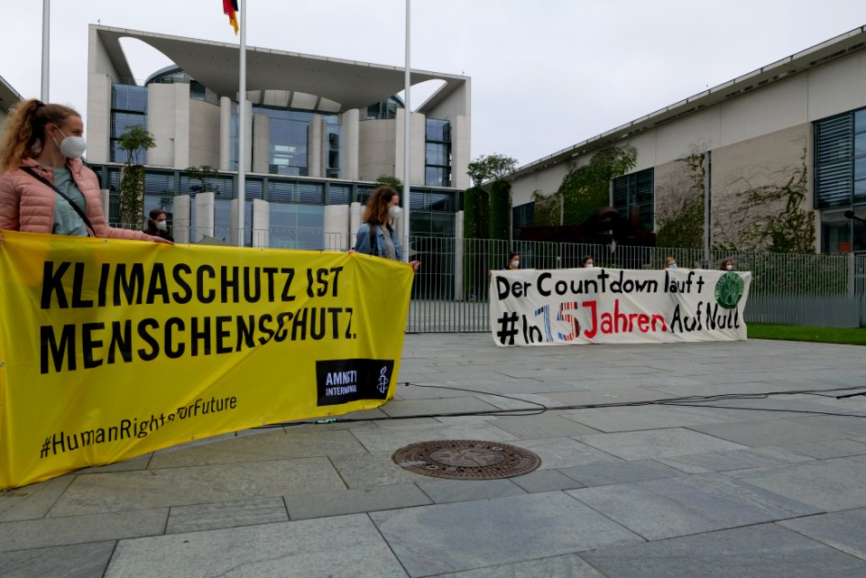 Klimaschutzgesetz human chain Berlin 2021-05-12 37