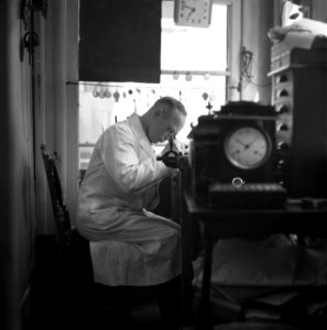 Klokkenmaker, Bestanddeelnr 254-2338