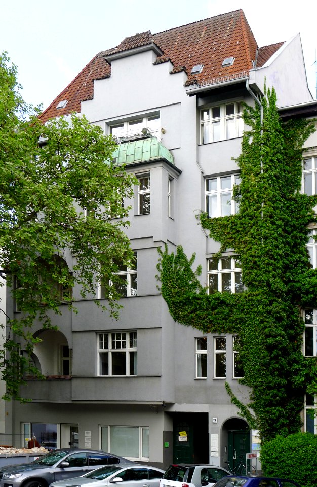 Klausenerplatz 19 (Berlin-Charlottenburg)