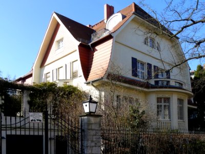Klaus-Groth-Straße 8 (Berlin-Westend)