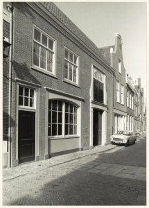 Klein Heiligland 4-10, westzijde, ziende naar het noorden. NL-HlmNHA 54009599