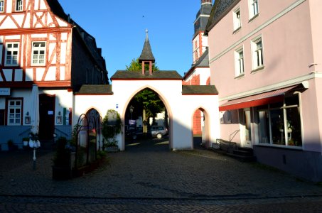Kirchberg (Hunsrück), Kirchplatz 1
