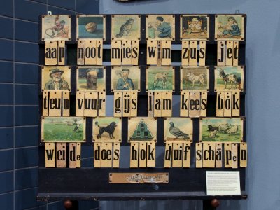 Klassikale Leesplank MB Hoogeveen vanaf 1910 foto 2