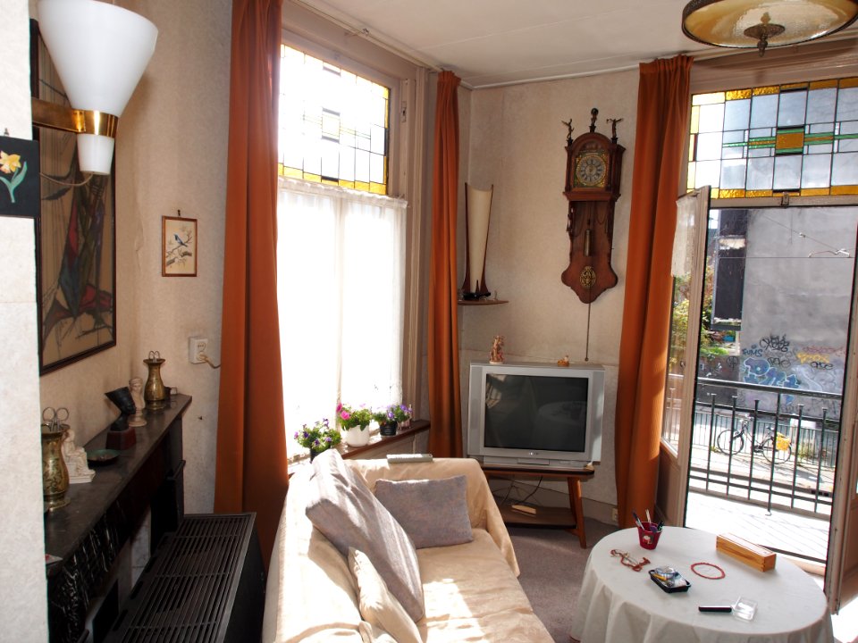 Klassieke inrichting, woning Eerste Breeuwersstraat 52, foto 1